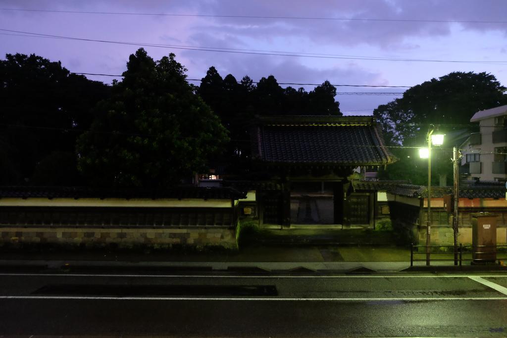 Teramachiya Wind Bell Temple Guest House Kanazawa Exterior photo